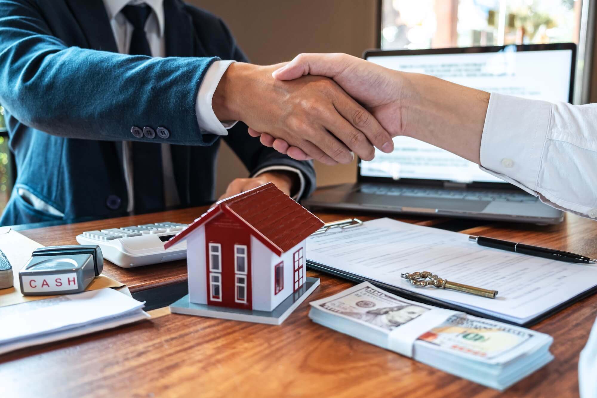 Vendere casa all’asta è possibile?